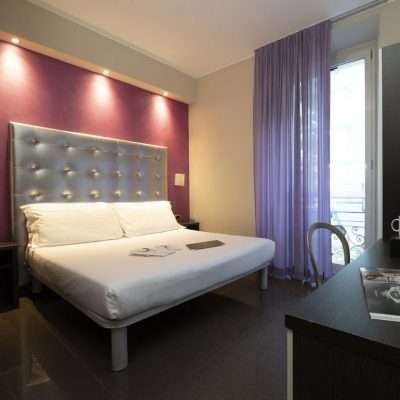 Hotel Five 22 quadrata